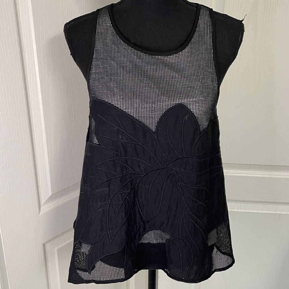 Hutch Anthropologie A line top M black boxy maternity